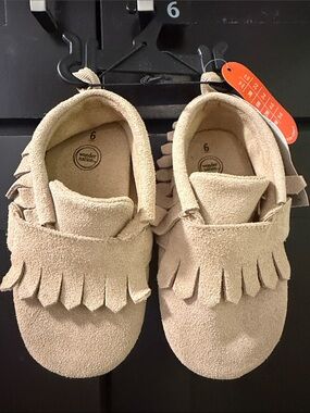 wonder nation Beige Fringe Moccasin Slip-Ons for Kids size baby 6